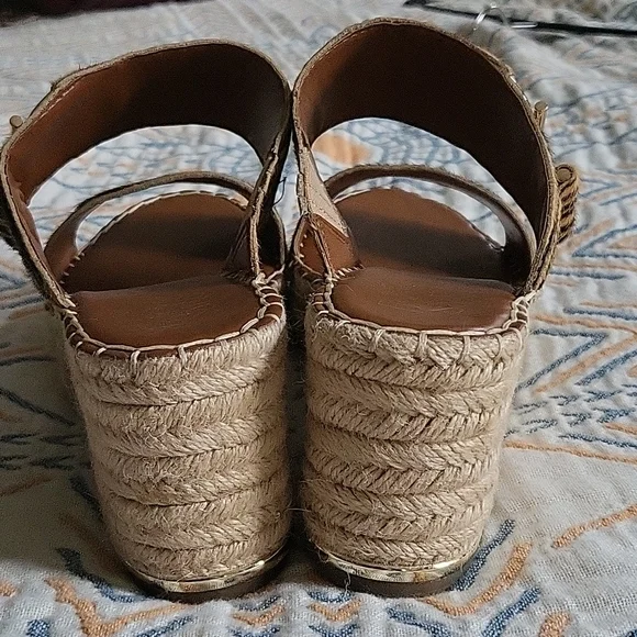 Slip on wedge sandals - Picture 4 of 5